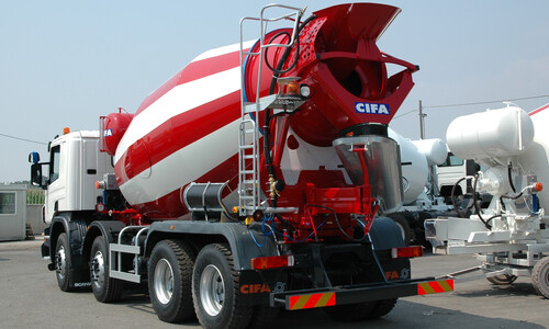 Аренда бетоносмесителя (автобетоносмесителя, бетономешалки) Cifa SL 9