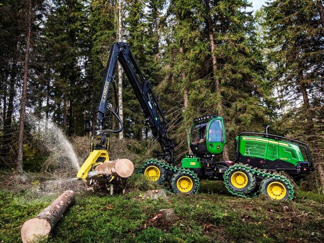 Аренда харвестера John Deere 1270G